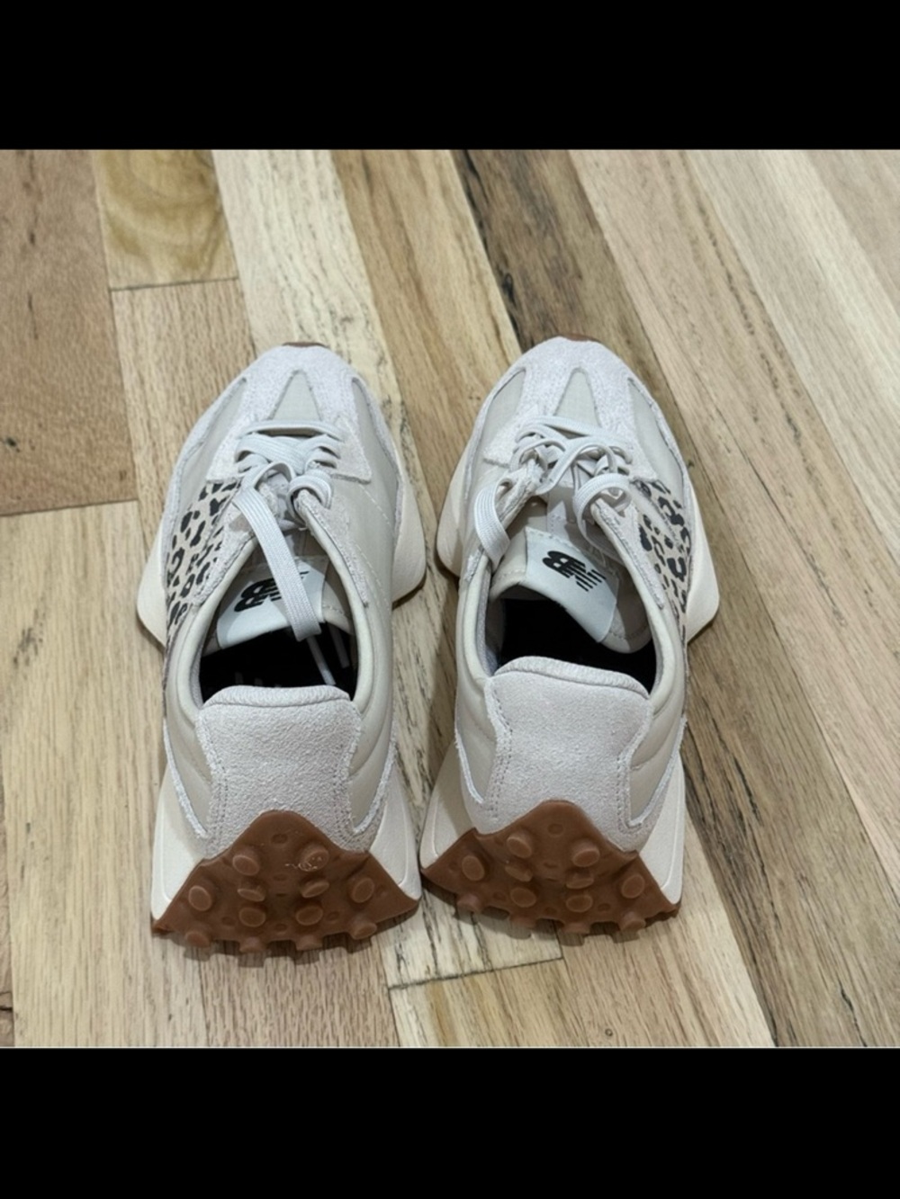 New Balance 327 Sneakers Linen/Sea Salt/Leopard - Picture 6 of 7